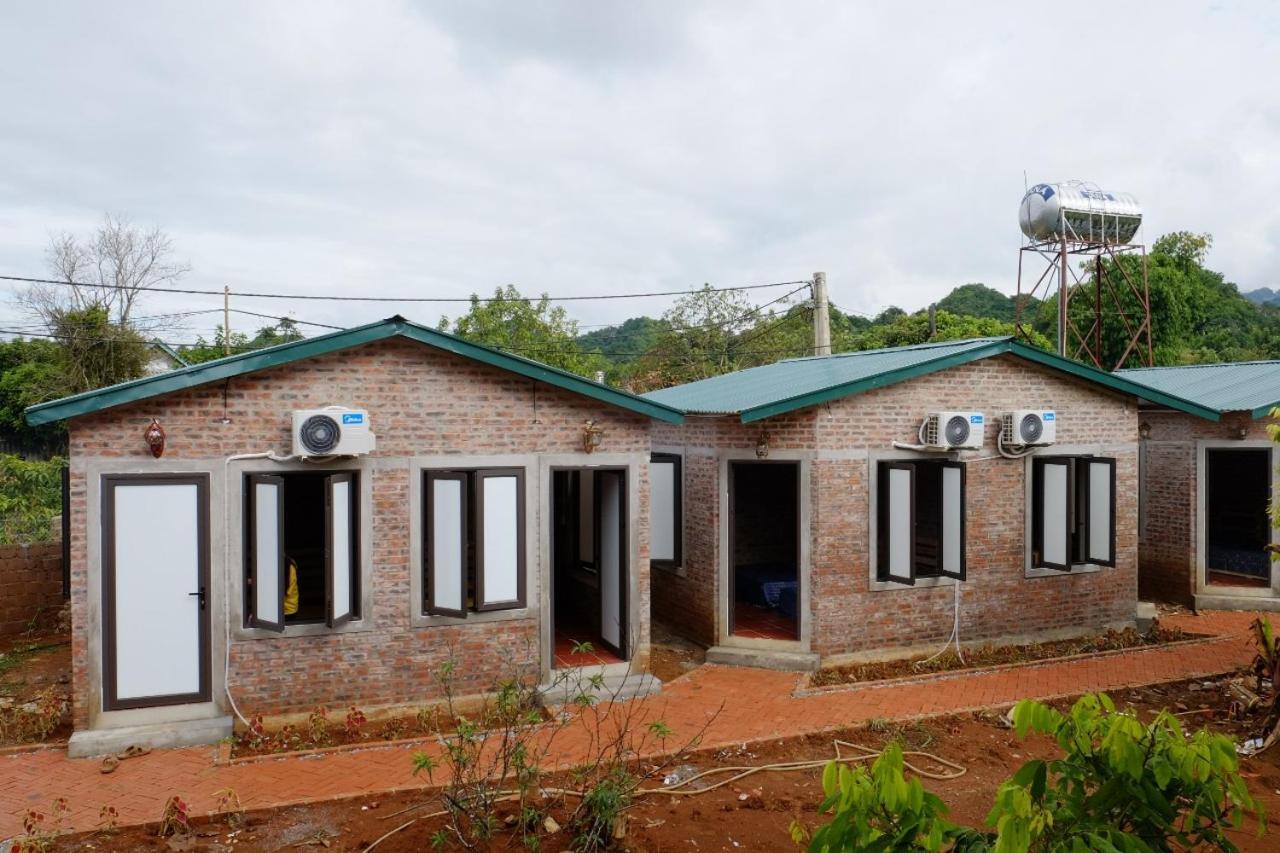 Datani Moc Chau Homestay Lang Mon Екстериор снимка